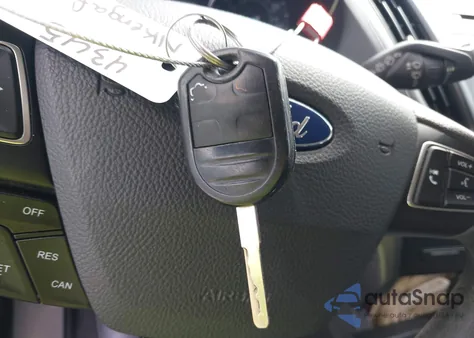 2018 Ford Escape Se из США, поврежденный, VIN 1FMCU9GD3JUC56475